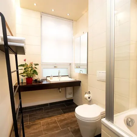 Nuumis Luxury 115 M2 Apartment, Dresdner Heide Mit Garten Appartement