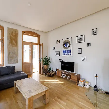 Nuumis Luxury 115 M2 Apartment, Dresdner Heide Mit Garten Апартаменты