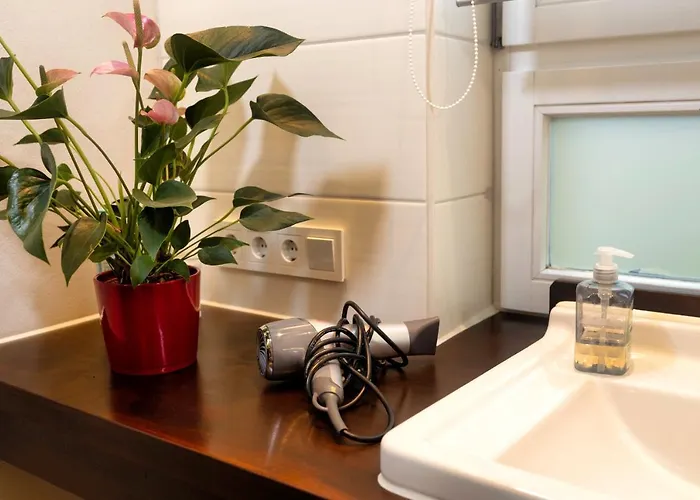 Nuumis Luxury 115 M2 Apartment, Dresdner Heide Mit Garten